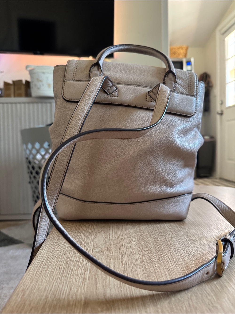 Tory Burch Backpack Pebbled Leather Soft Pink - Picture 3 of 3